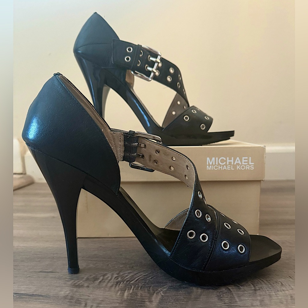 Michael Kors Carson Sandal 9M